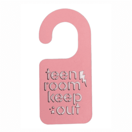 Door Hanger - Teenroom in Pink